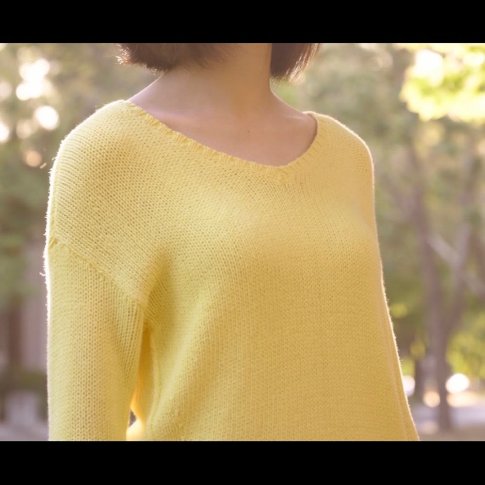 Banana Republic Light Yellow Cotton Knit Sweater